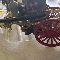 Antique Cast Iron Horse/buggy/fire Truck 