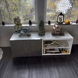 Tv Stand/Cabinet Storage 
