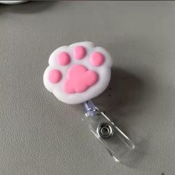 Pink paw print badge holder #kawaii #cute #badgereel #nurse