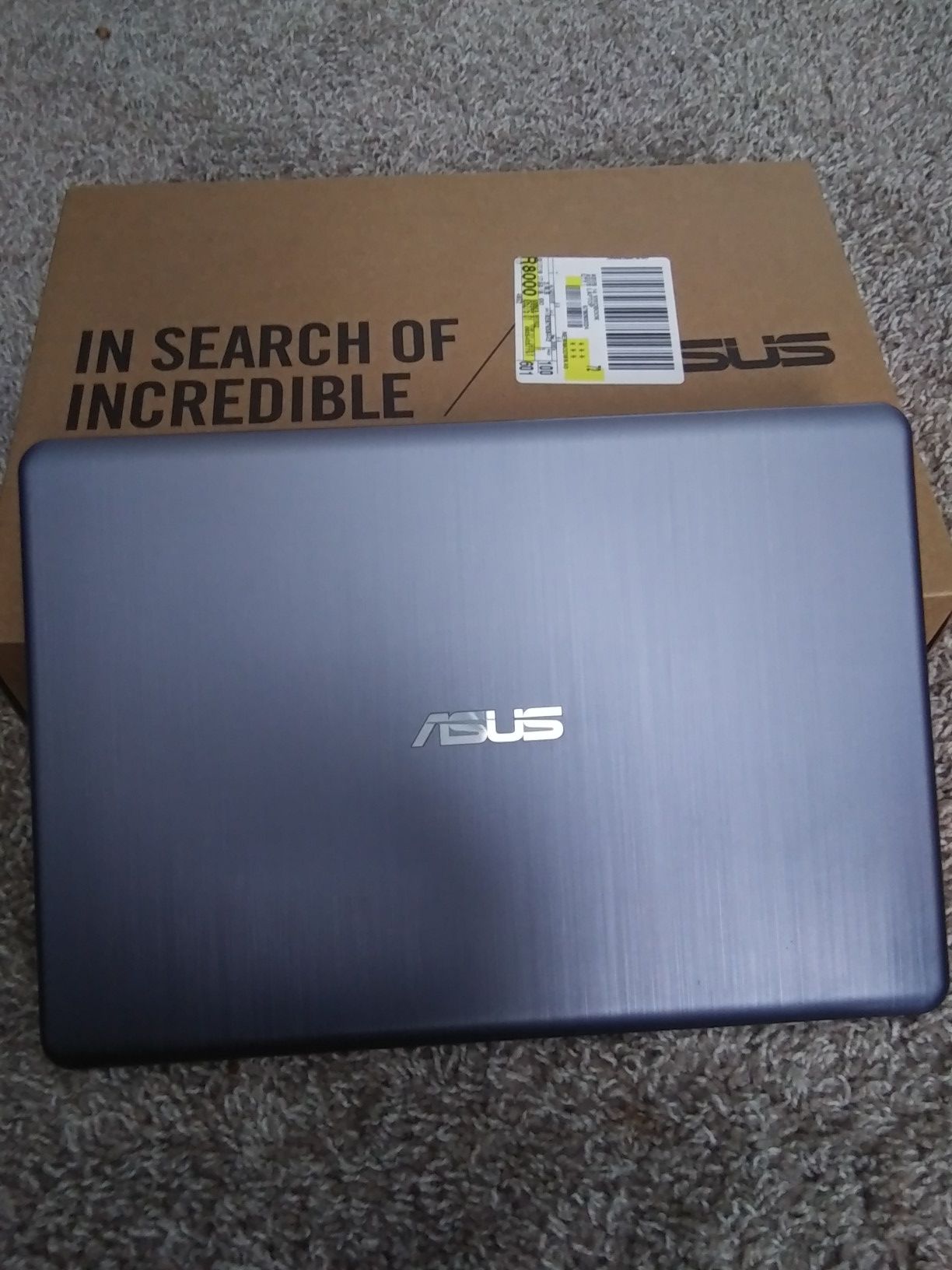 Asus Laptop (Intel SonicMaster)