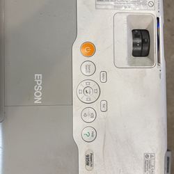 Epson PowerLite 935W WXGA 3LCD Projector – 3,700 Lumens, HDMI/VGA/Network Inputs (Used)