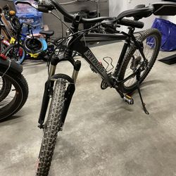 Specialized Hard Rock Sport Mountain Bike