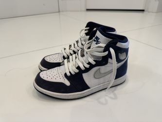 Jordan 1 Midnight Navy