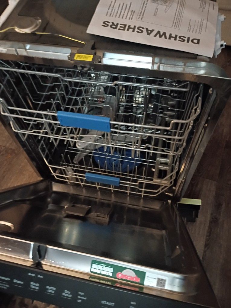 GE Profile Brand New. Got To Sell Because Moving In 2 Weeks. Never Been Used