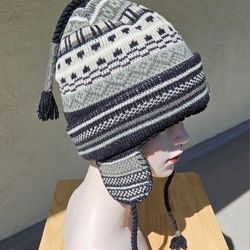 BEANIE AVIATOR STYLE SKI HAT