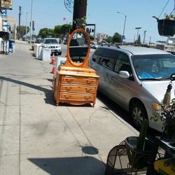 Nice Mothers Day Gift.  200$$$  200$$