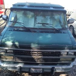 Chevy Van G20 Título Limpio 1994