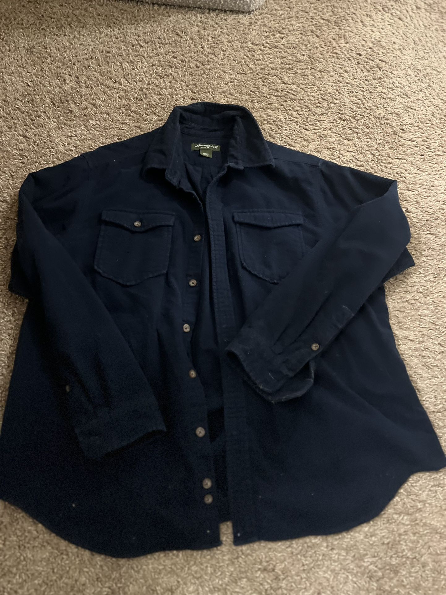 Eddie Bauer Shirt Men XL Blue Button Up Pockets Dress Casual Shirt