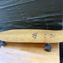 Magneto 44-inch Kicktail Cruiser Longboard Skateboard.