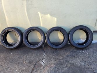 4 IIANTAS...............4 TIRES  215/55R17