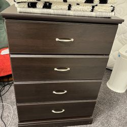 Four Drawer Dresser 