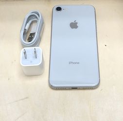 iPhone 8 64GB Factory Unlocked-Silver