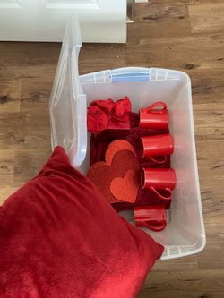 Valentine’s Day decorations with storage box included