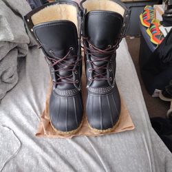 L.L. Bean Women's 8 inch Duck Boots Sherling Lined.