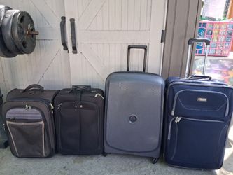 Travel luggages used condition clean price vary per item or best offer see down below