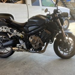2021 Honda cb650r
