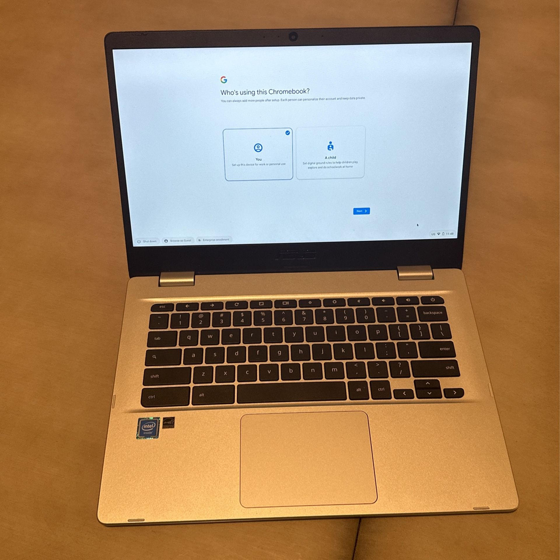 Asus Chromebook 14”