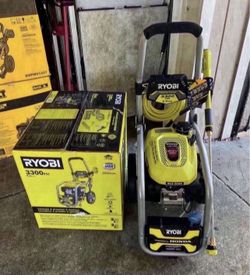RYOBI 3300 PSI 2.5 GPM Cold Water Gas Pressure Washer with Honda GCV200 Engine