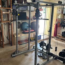 Gym Power Cage