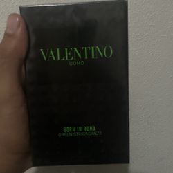 Valentino Uomo 