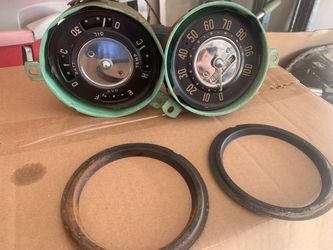 51 Chevy Deluxe gauges