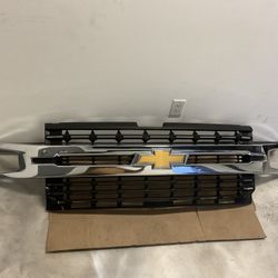 2019,2020,2021 Chevrolet Silverado 1500 Front Chrome Grille
