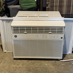 GE Window AC 10K BTU (Smart / Wi-Fi)