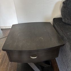 2 end tables