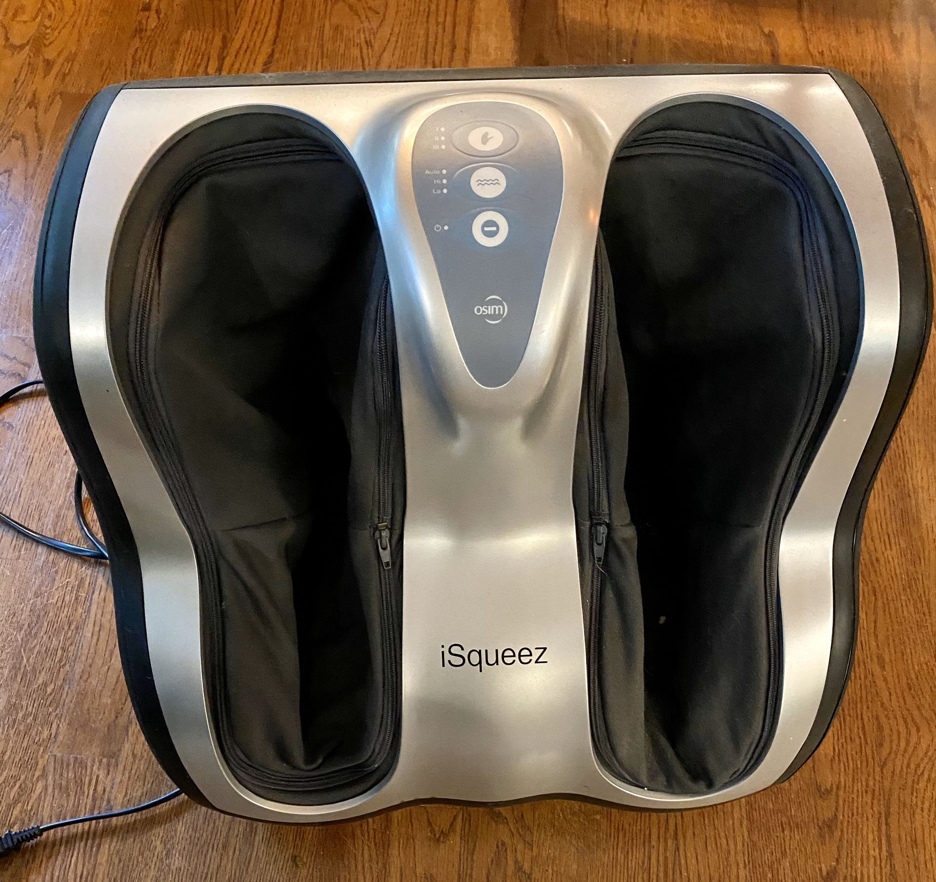 Brookstone OSIM OS-8000 iSqueez Foot Leg Feet Calf Massager Circulation Swelling