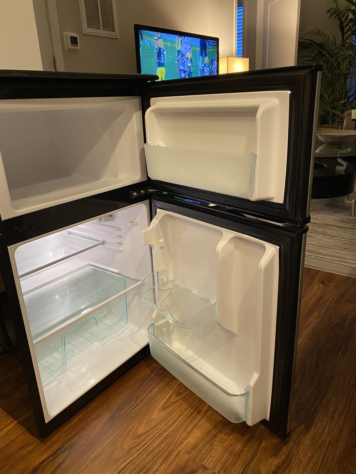 Mini Fridge With Attached Separate Freezer