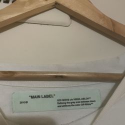 Off White T Shirt