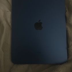 Apple iPad 10th Generation – Excellent Condition – Works Perfect