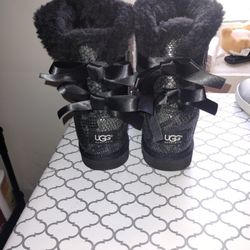 UGG Boots, Black, Size 7.