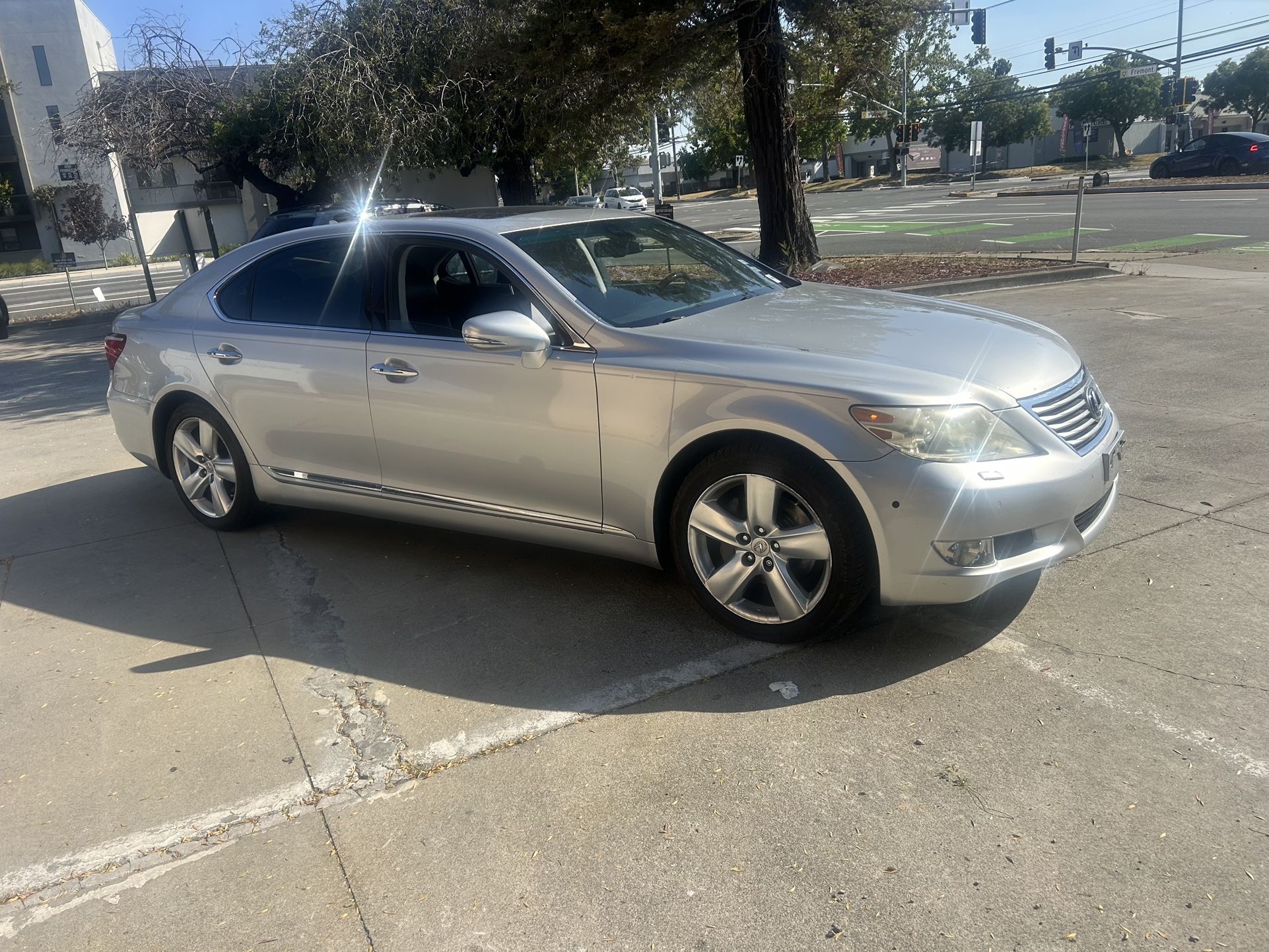 2010 Lexus LS