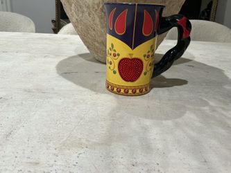 Disney 3D mug snow white