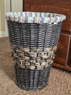 Wicker Laundry Basket 