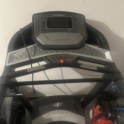 Treadmill 