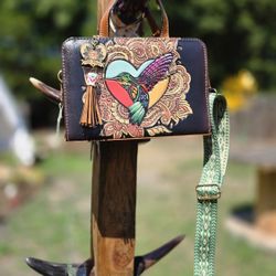 Hummingbird Mexican Crossbody-Handbag-Artisanal Purse- Mexican Purse- Leather Crossbody- Bolsa Artesanal- Bolsa de Piel Mexicana-Bolsa de Cuero