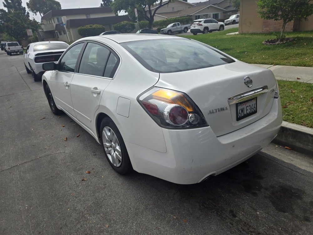 2010 Nissan Altima