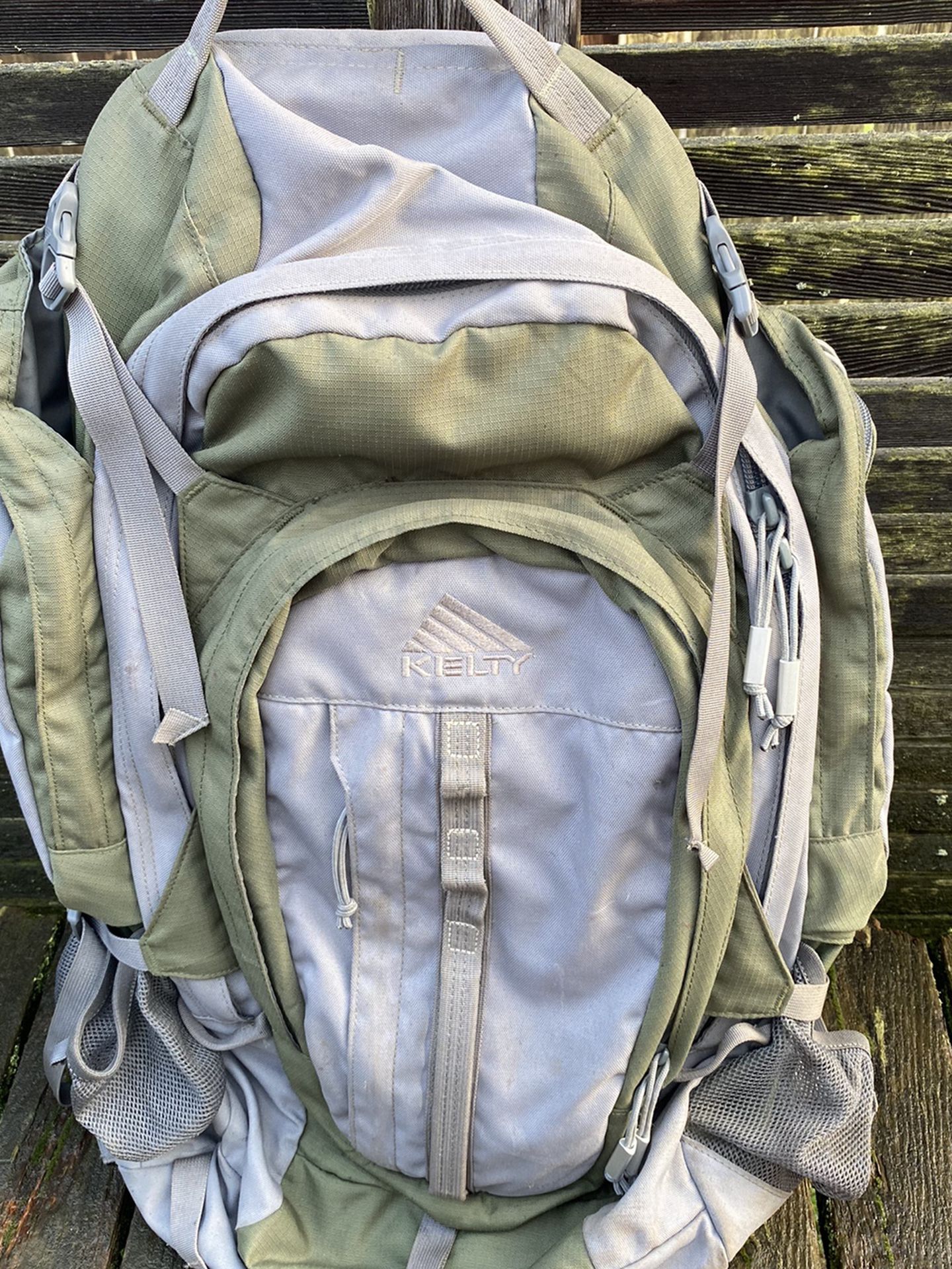 Redwing 3100 Kelty Backpack