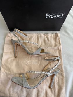 Badgley Mischka Silver Heels size 6
