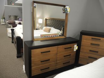 Rotta Carbonado 6 Drawer Dresser - Two-Tone Natural Walnut With Black | Chest Of Drawers | Bureau
