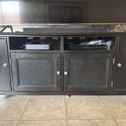 TV stand 