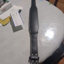 Black Weight Lifting Belt