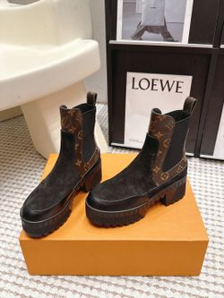 New LV women's shoes – wide range of colors, full size run available.