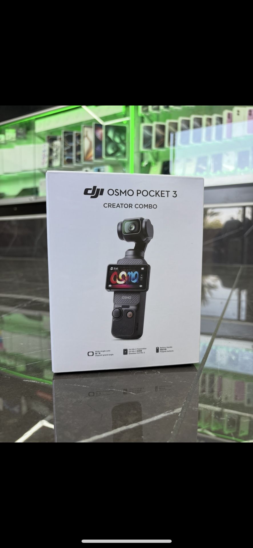 DJI Osmo Pocket 3 Combo Edition (Take It Home In Payments/ llévalo a casa en pagos)