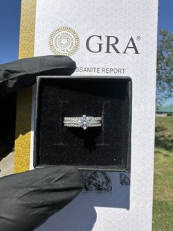 NEW! ‘Royal 3-Layer’ Moissanite Diamond Engagement Ring (Pass Tester) SIZE 5,6,7,8,9