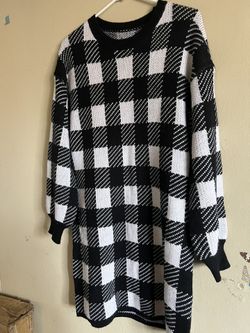 Free women's sweaters  Size S