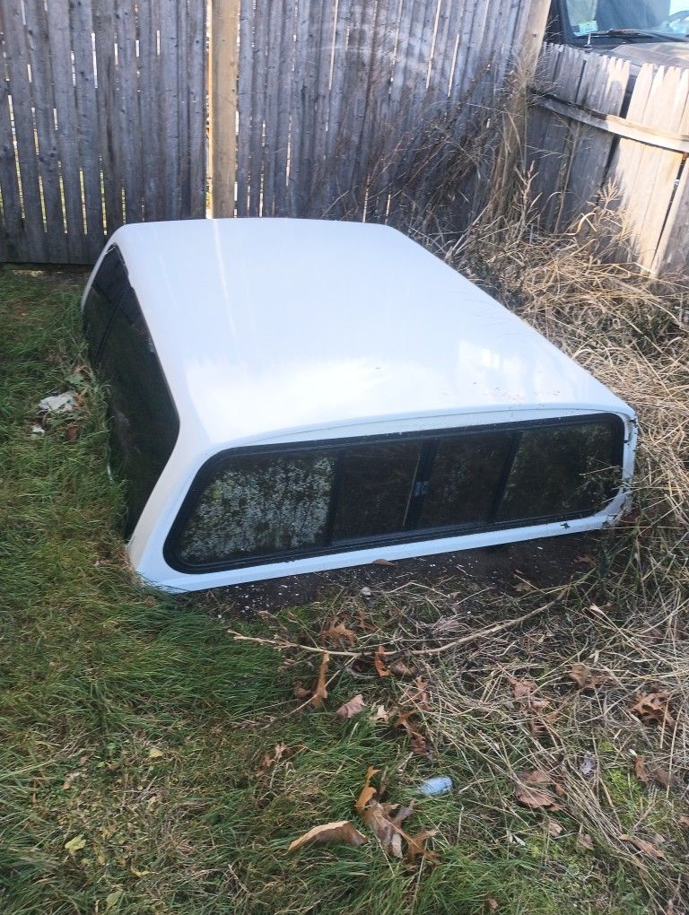 Fiberglass Cap For Dodge Dakota Extender Cap