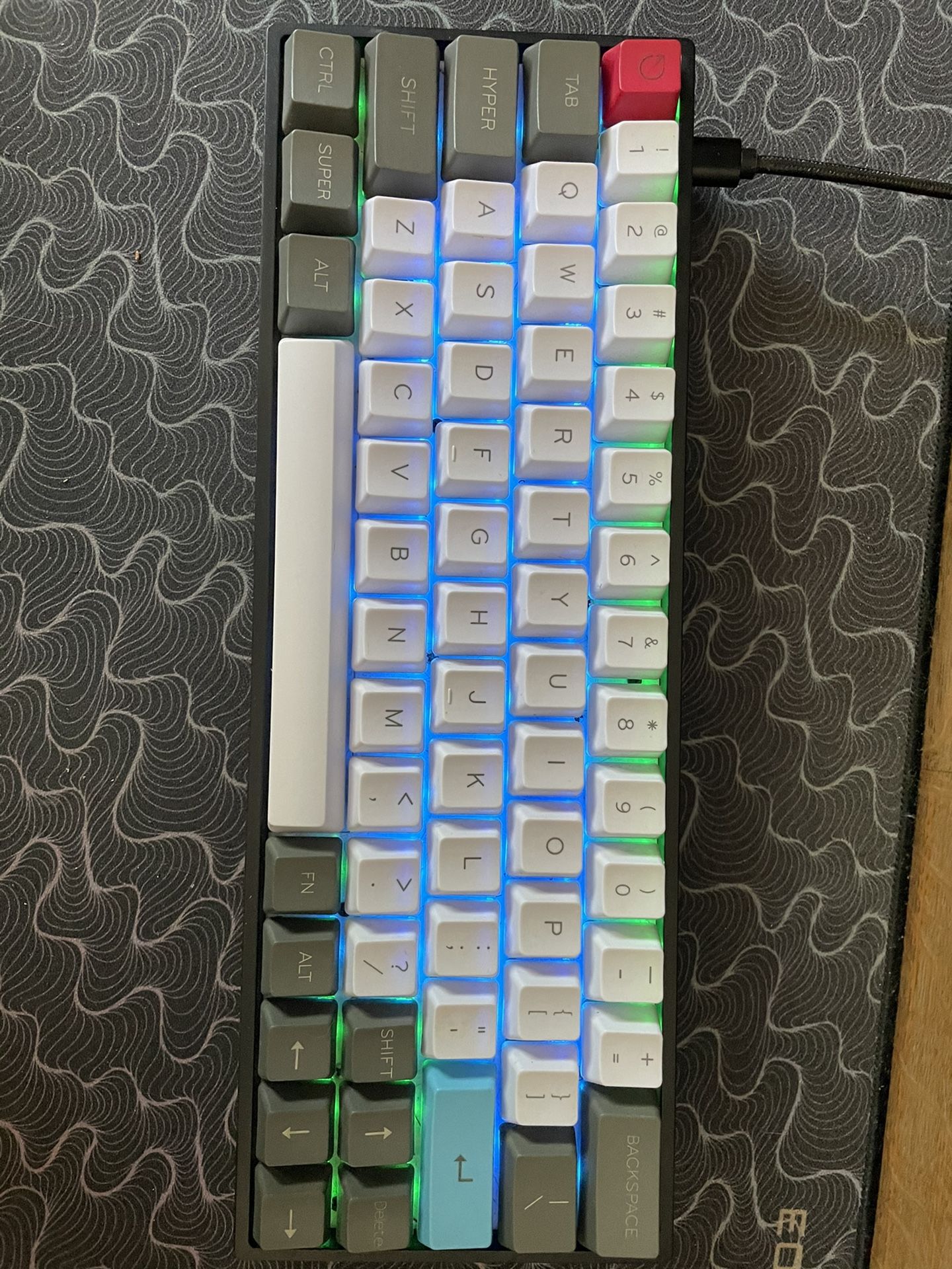 Custom RGB Mechanical Gaming Keyboard 60% And Hotswap